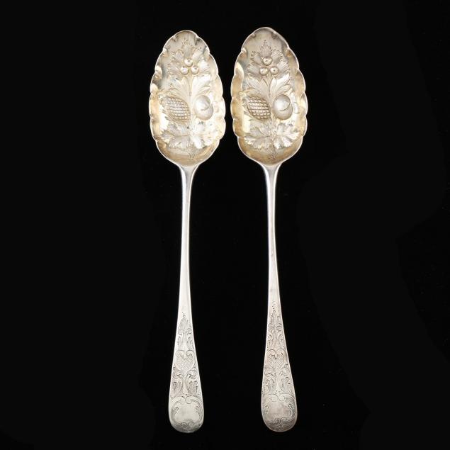 a-pair-of-bateman-family-georgian-silver-berry-spoons