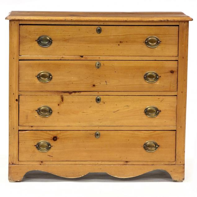 victorian-cottage-chest