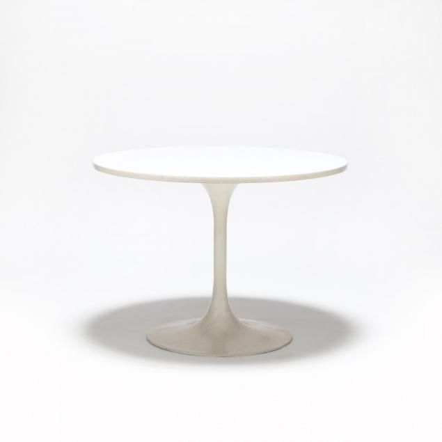 modern-tulip-style-cocktail-table