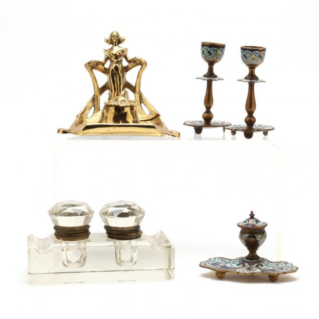 antique-inkwell-grouping