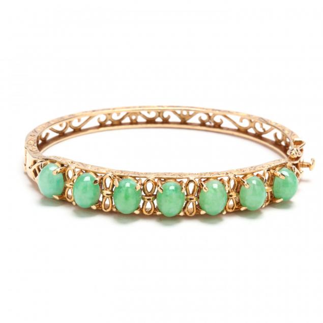 14kt-gold-and-jade-bracelet