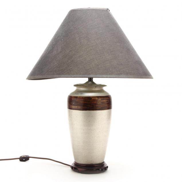 contemporary-chinoiserie-table-lamp
