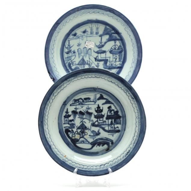 pair-of-canton-cabinet-plates