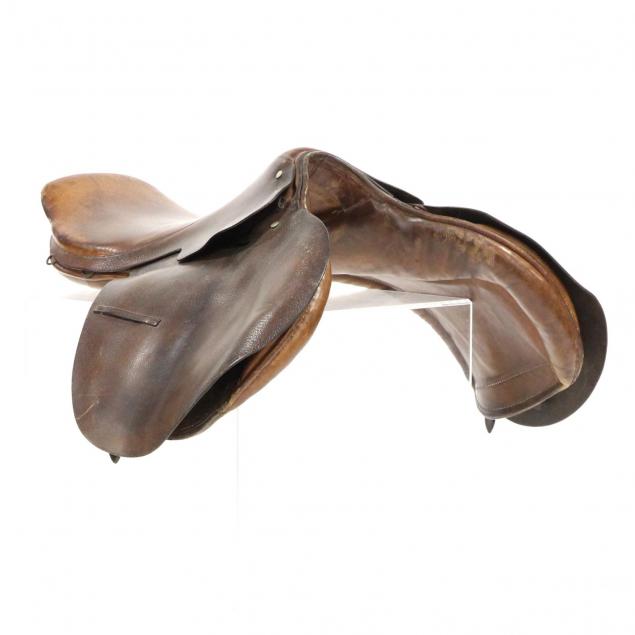 vintage-leather-saddle