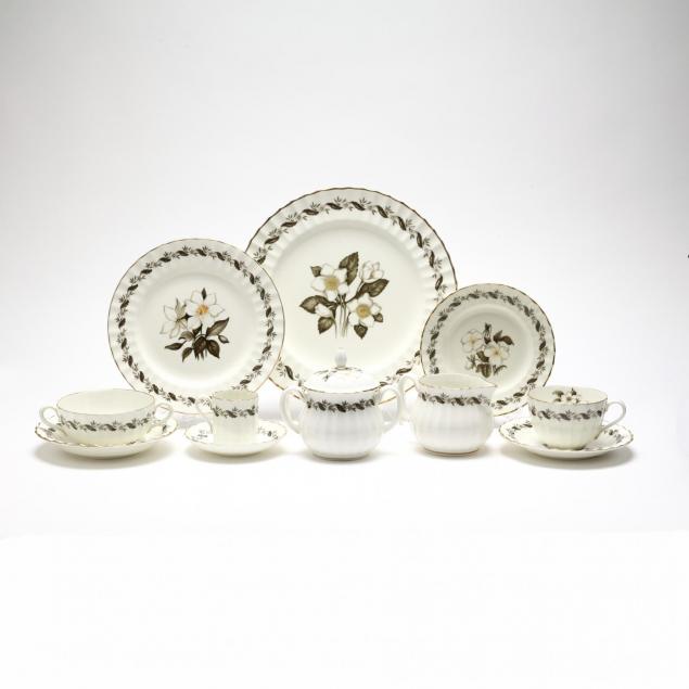 royal-worcester-engadine-china-set