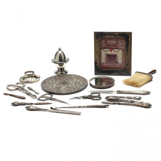 antique-sterling-silver-vanity-and-sewing-accessories