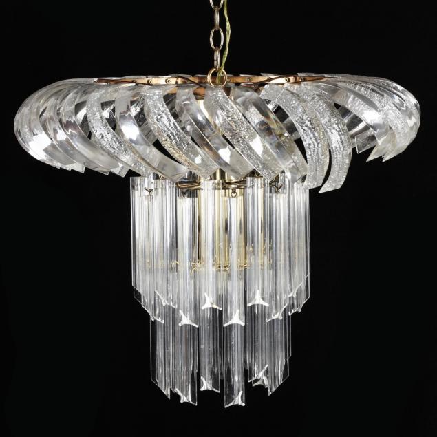 vintage-acrylic-chandelier