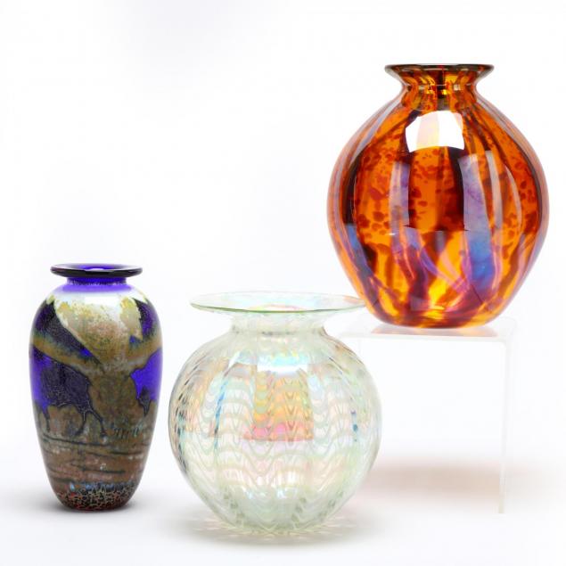 three-signed-art-glass-vases