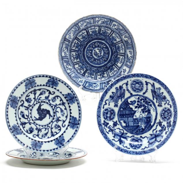 a-matched-set-of-chinese-blue-and-white-porcelain-plates