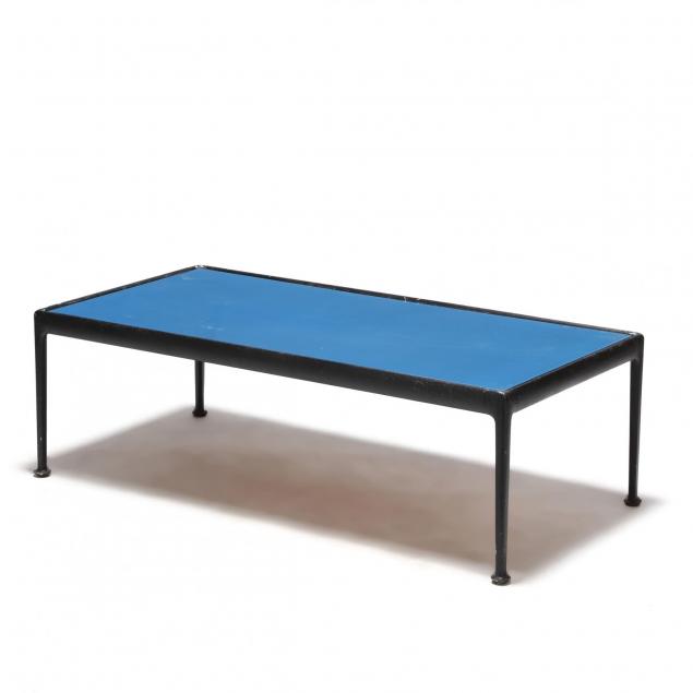 richard-schultz-outdoor-coffee-table