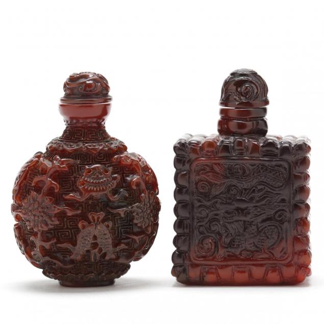 two-chinese-snuff-bottles