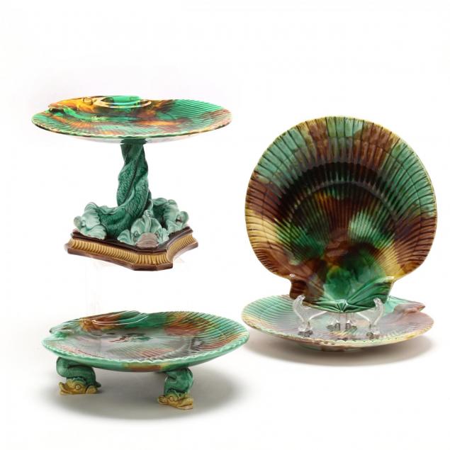 majolica-dolphin-and-shell-form-dessert-set-incl-wedgwood