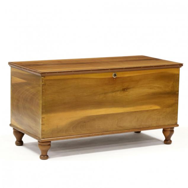 american-sheraton-blanket-chest