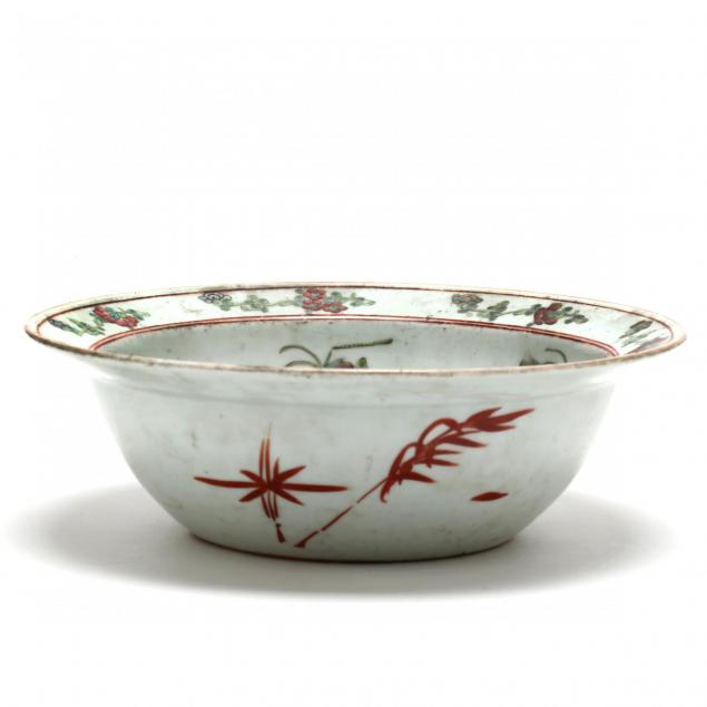 a-19th-century-chinese-famille-rose-porcelain-basin