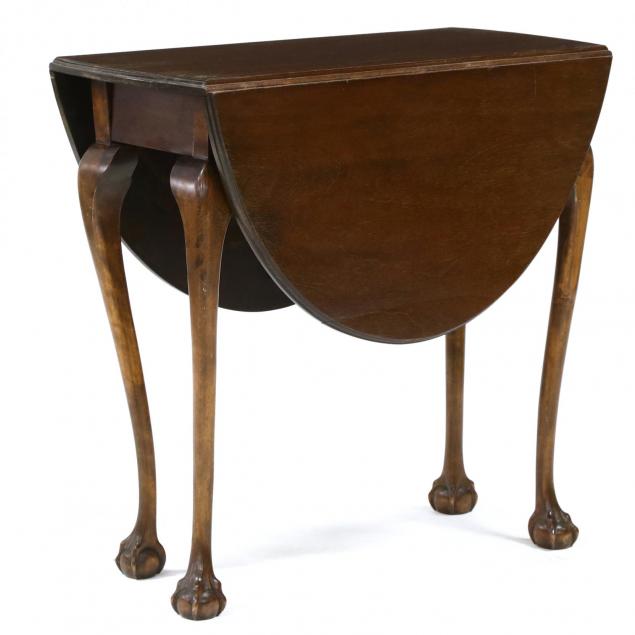 chippendale-style-gate-leg-breakfast-table