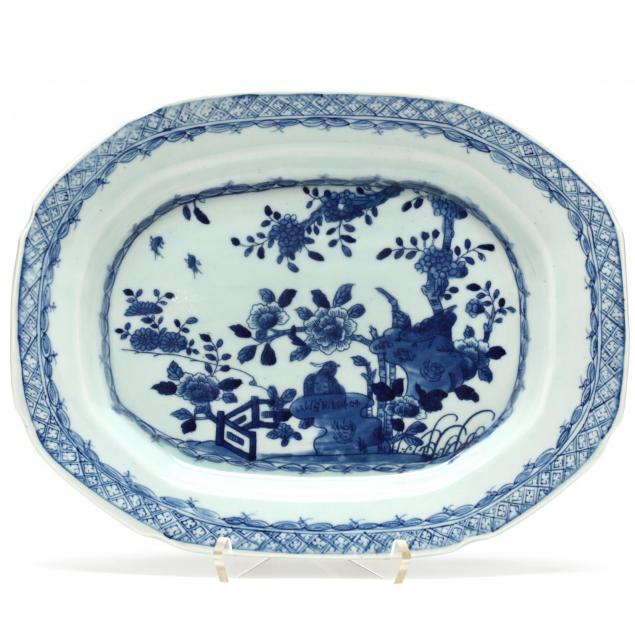 a-chinese-blue-and-white-porcelain-platter