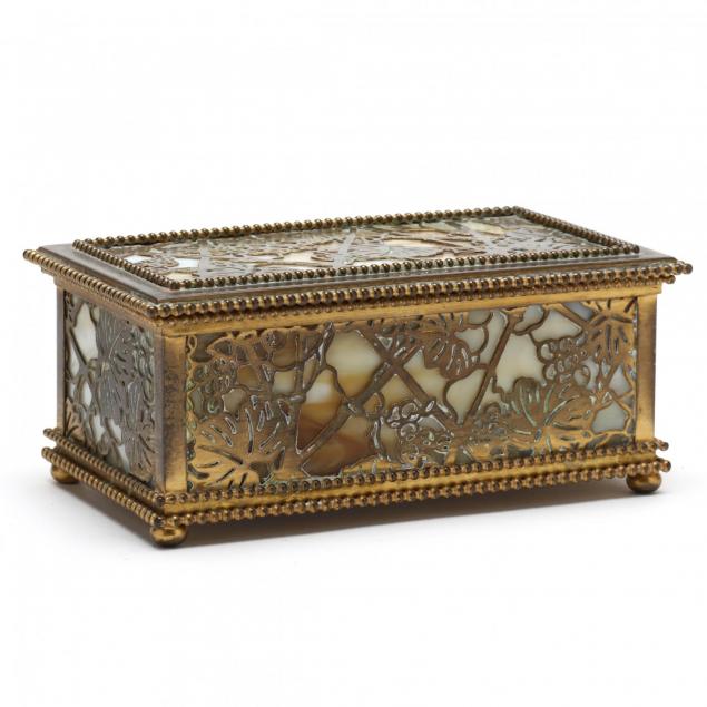 tiffany-studios-grapevine-box