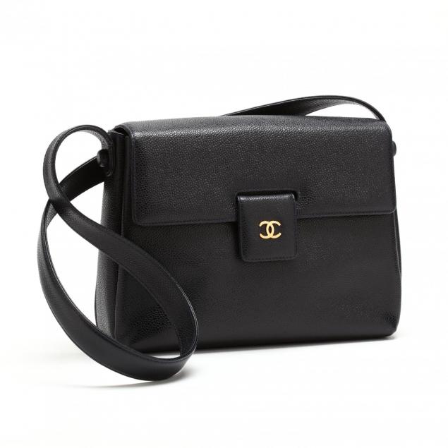 Sold at Auction: CHANEL - Jumbo Black Leather Flap Messenger