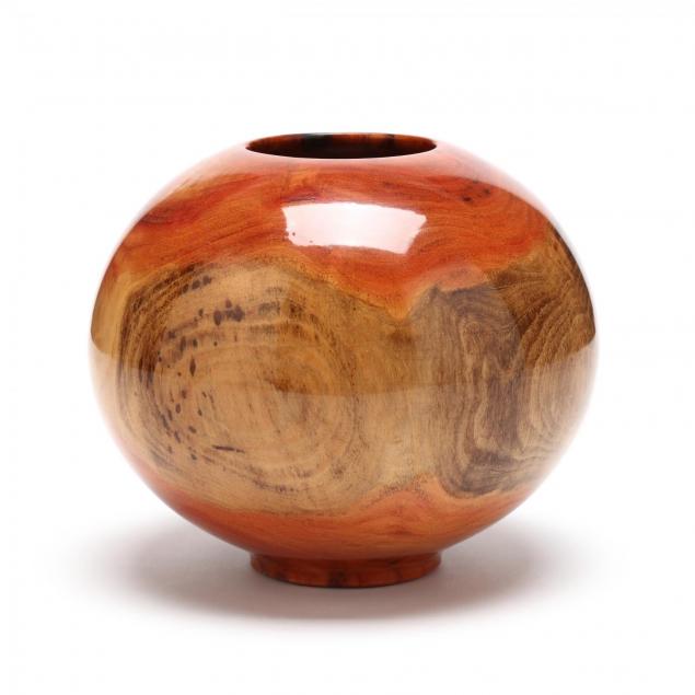 turned-wood-bowl-philip-moulthrop