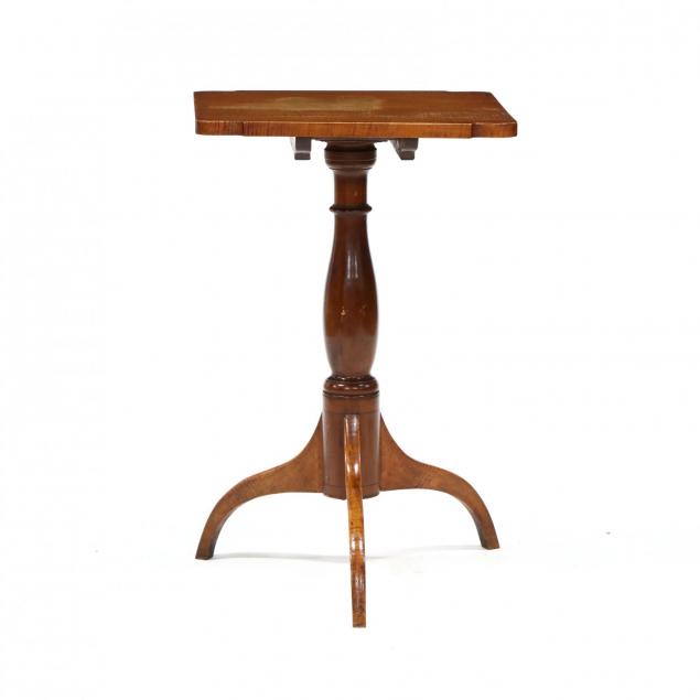 late-federal-american-tilt-top-tiger-maple-candlestand