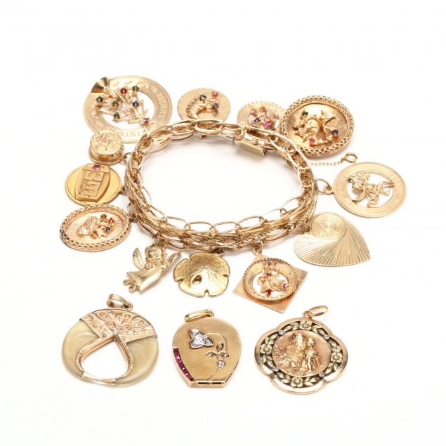 14kt-gold-charm-bracelet