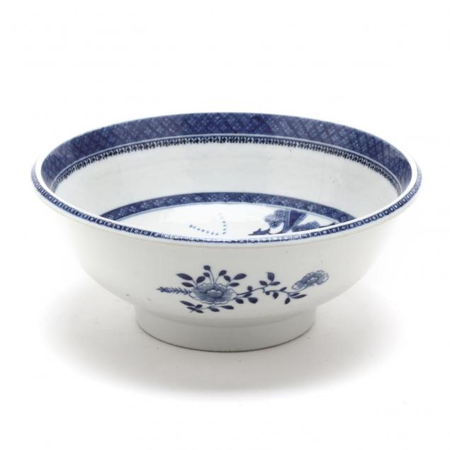 chinese-export-porcelain-center-bowl