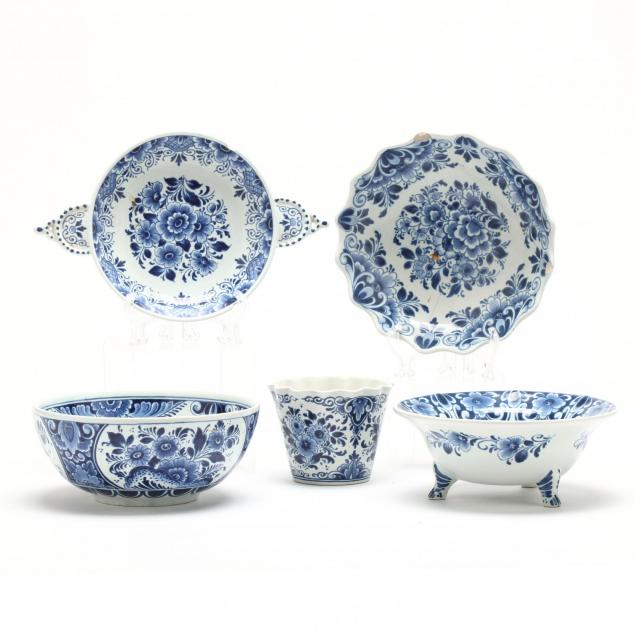 5-pc-blue-and-white-delft-accessories