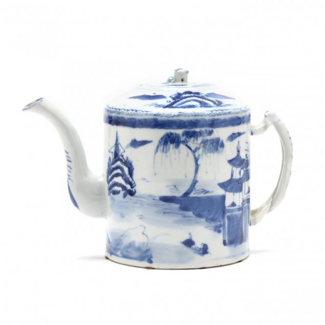 canton-porcelain-lidded-teapot