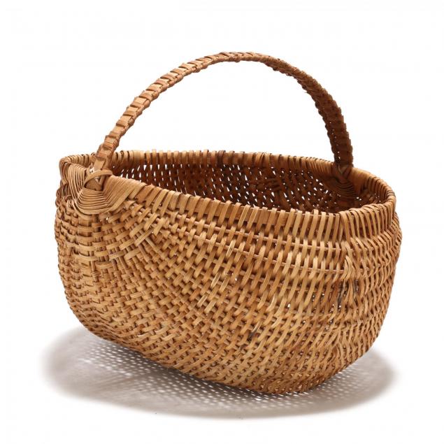 large-buttock-basket