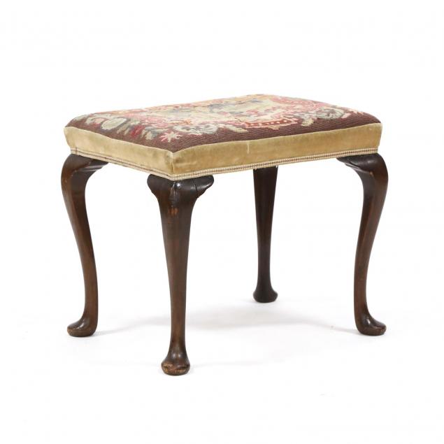 queen-anne-style-footstool