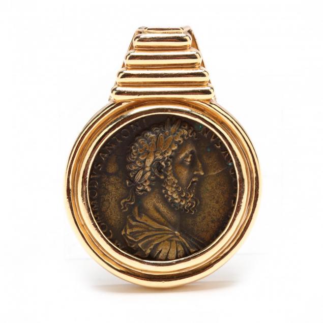 14kt-gold-pendant-slide-displaying-paduan-medallion-after-giovanni-cavino