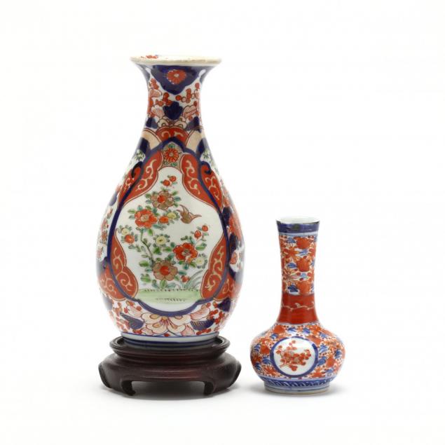 two-japanese-imari-porcelain-vases