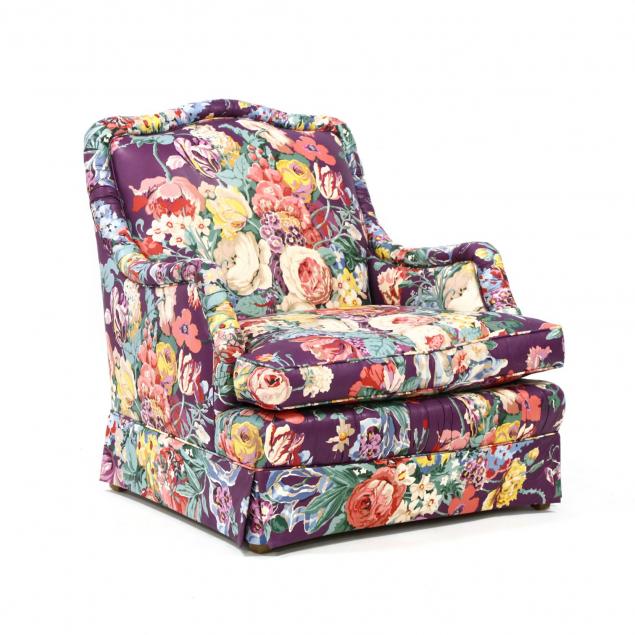 oversized-upholstered-club-chair