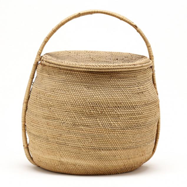 vintage-lidded-basket
