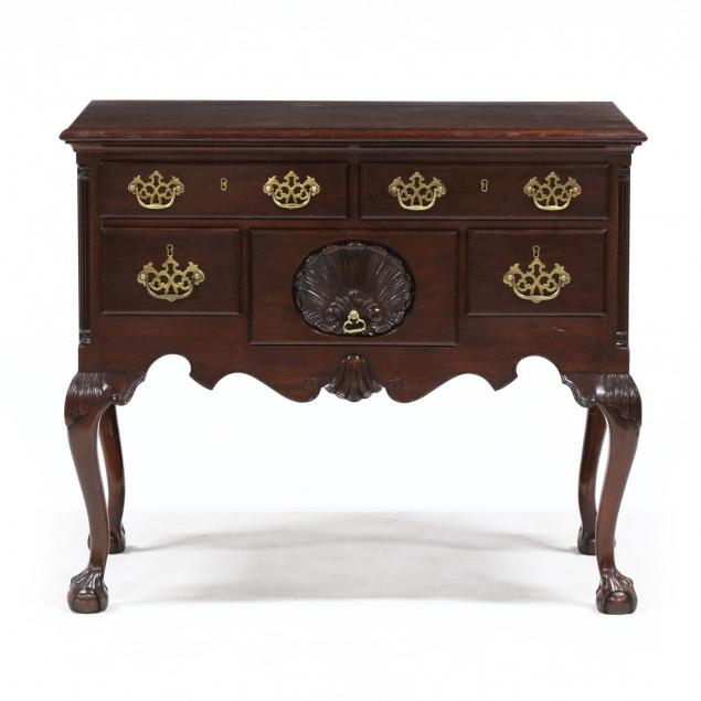 kittinger-chippendale-style-lowboy