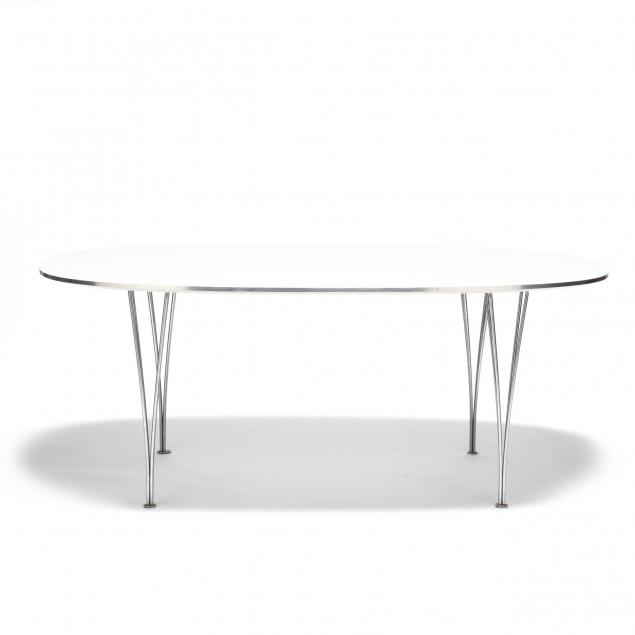 super-elliptical-table-for-fritz-hansen