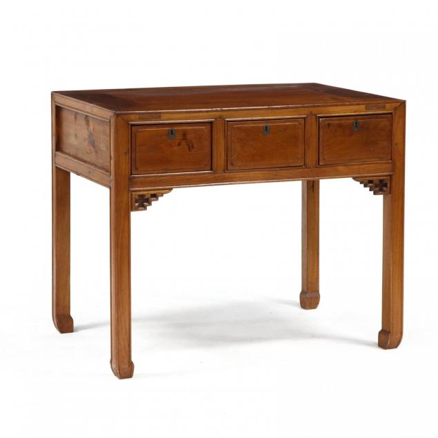 antique-chinese-writing-desk