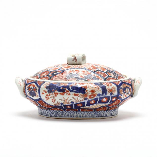 an-antique-japanese-porcelain-imari-tureen-with-cover