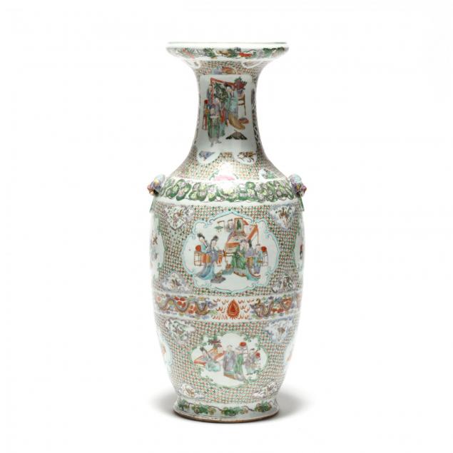 a-chinese-export-porcelain-famille-verte-vase