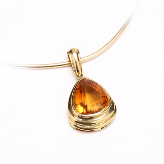 18kt-gold-and-citrine-pendant-by-h-stern-with-14kt-gold-choker-necklace