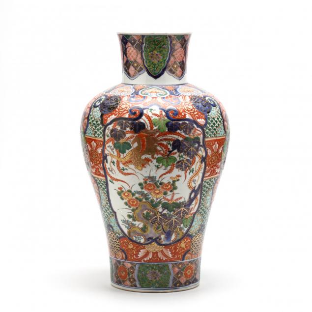 a-japanese-imari-vase