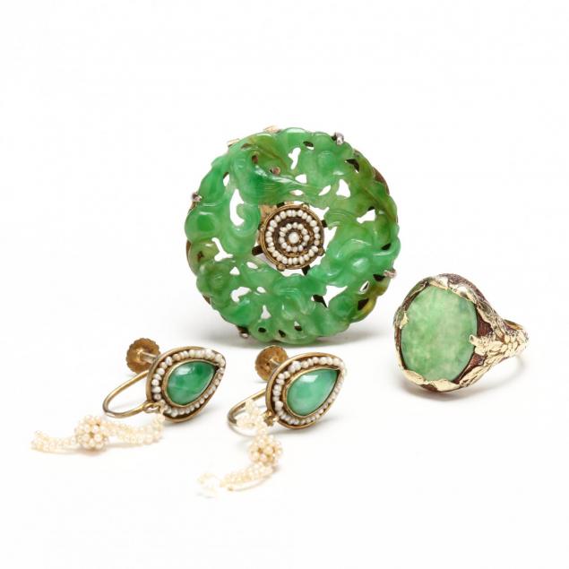 group-of-chinese-jadeite-jewelry