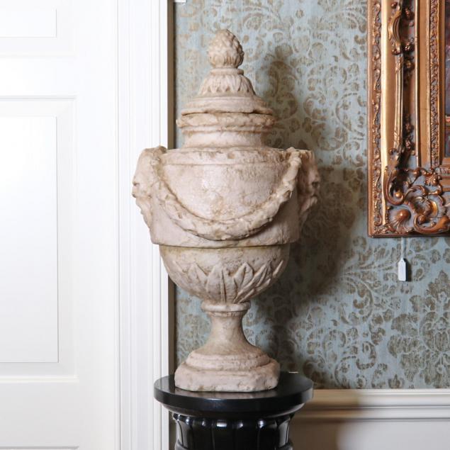 classical-style-lidded-urn