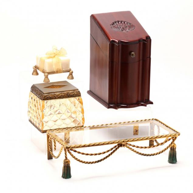 four-decorative-vanity-accessories