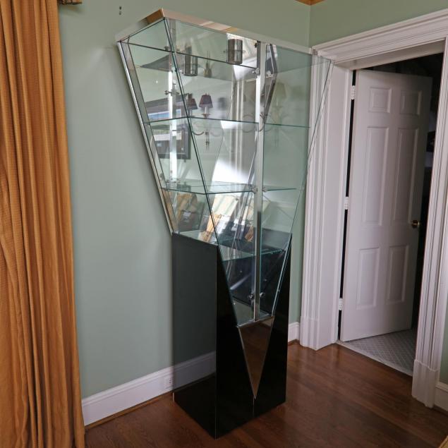 art-deco-style-display-cabinet