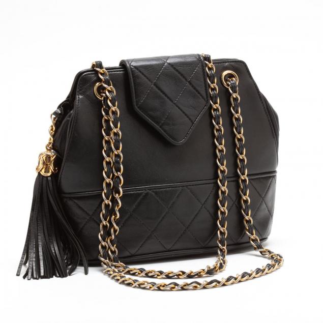 CHANEL Full Flap Chain Shoulder Bag Clutch Black Quilted Lambskin