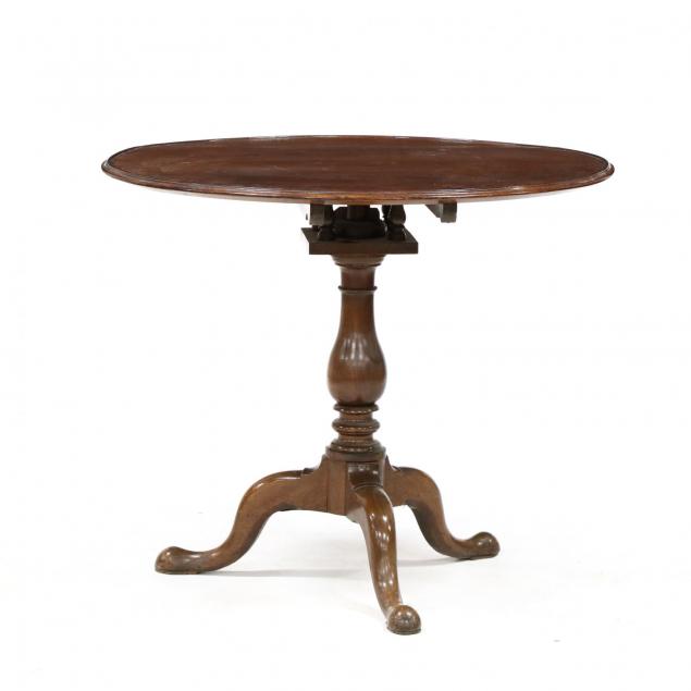 pennsylvania-queen-anne-walnut-dish-top-tea-table