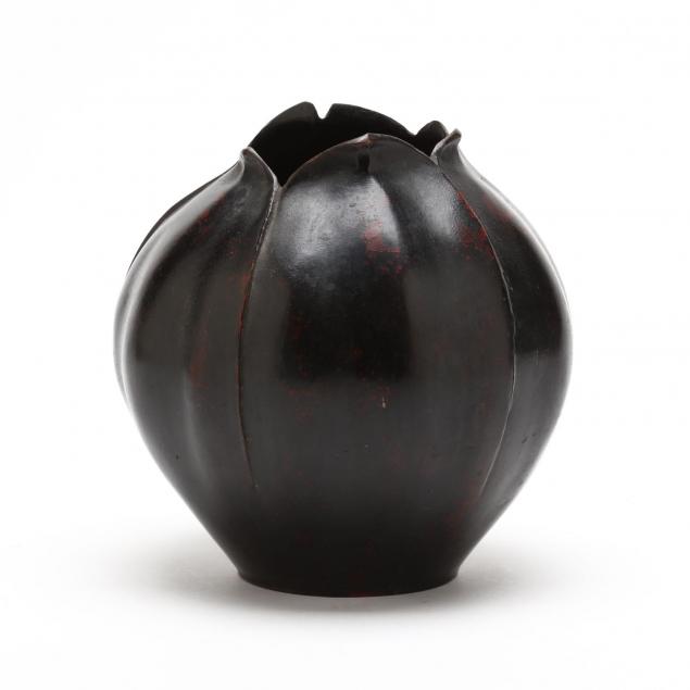 japanese-tulip-vase