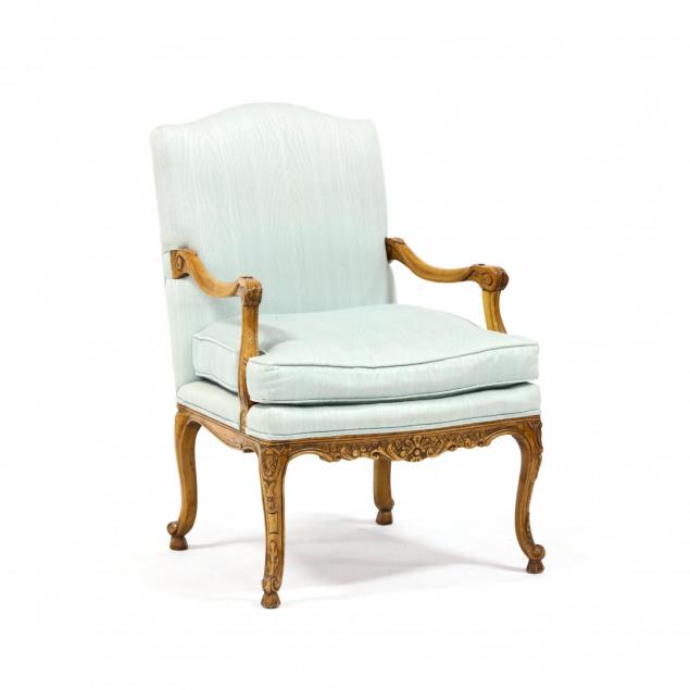 louis-xvi-style-fauteuil