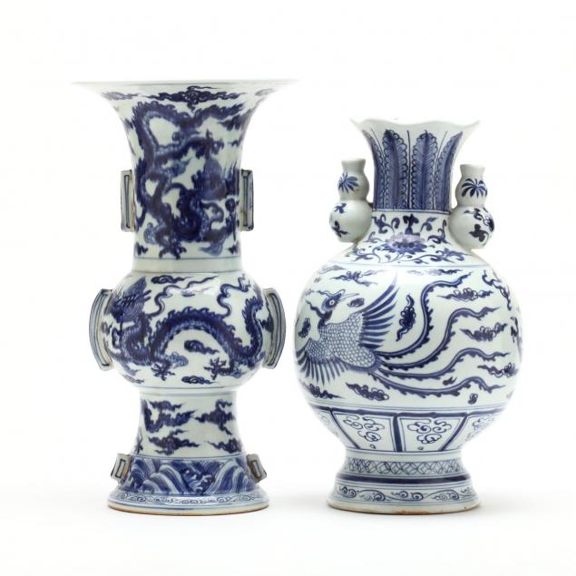 two-chinese-blue-and-white-vases